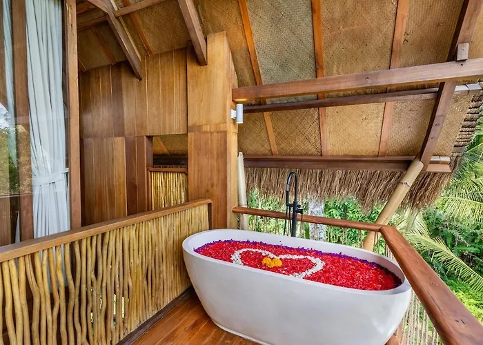 Villa Tropical Bamboo Luxury Aliapard I *