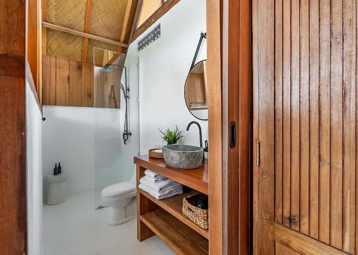 Tropical Bamboo Luxury Aliapard I Villa