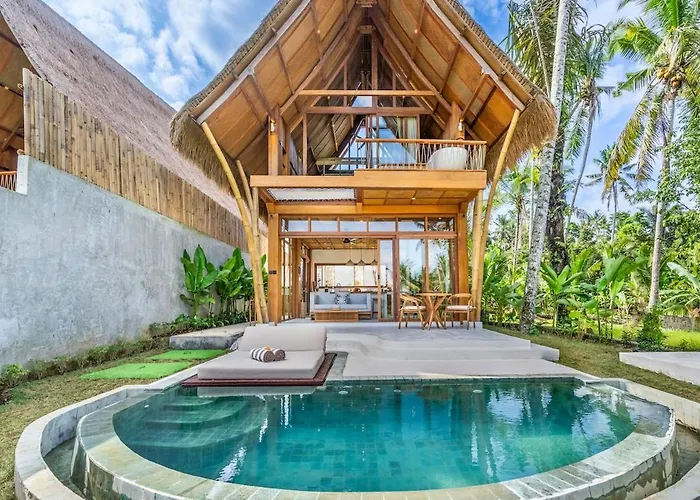 Tropical Bamboo Luxury Aliapard I
