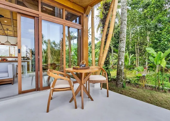 Villa Tropical Bamboo Luxury Aliapard I