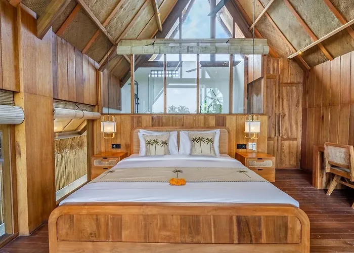Villa Tropical Bamboo Luxury Aliapard I Ubud