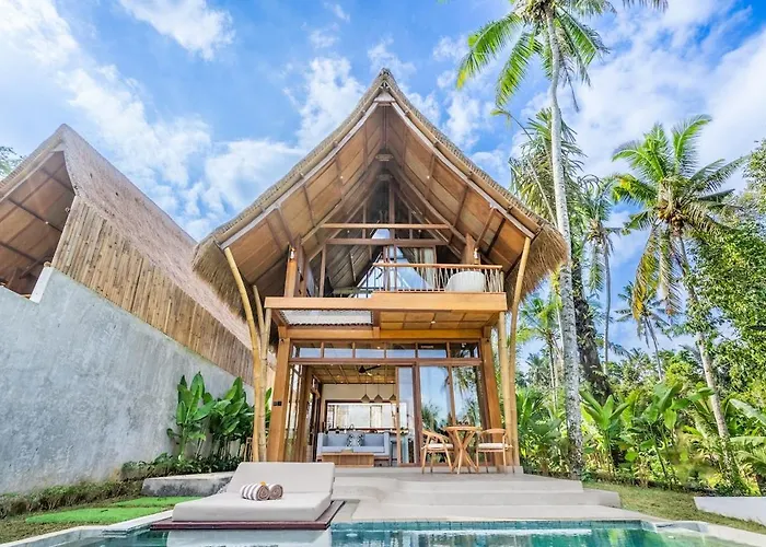 Villa Tropical Bamboo Luxury Aliapard I Ubud