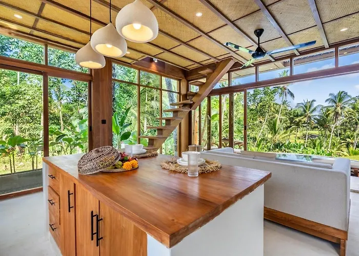 Tropical Bamboo Luxury Aliapard I Villa