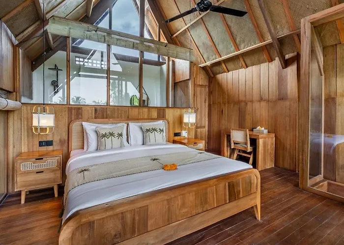 Tropical Bamboo Luxury Aliapard I