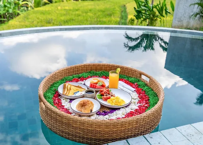 Tropical Bamboo Luxury Aliapard I Ubud